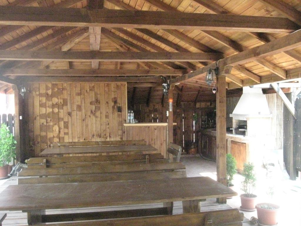 Guest House Chinar 08 Kirkovo  Exterior photo